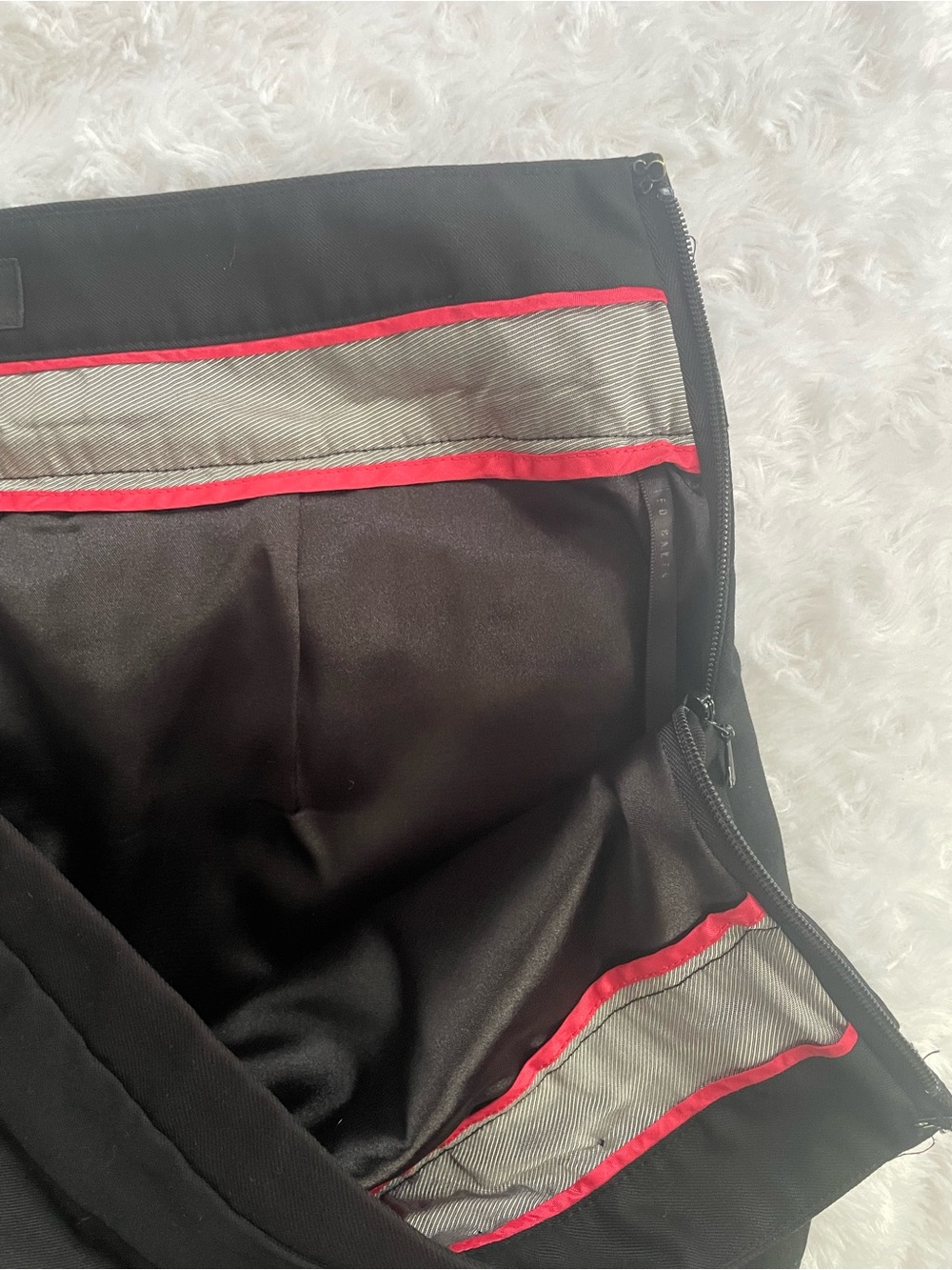 Ted Baker London Pencil Skirt with front button details - Picture 4 of 9